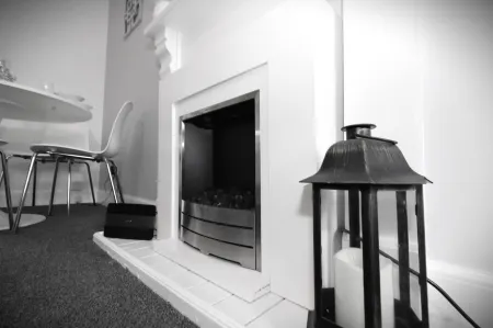 Signature - Gartlea House Отели в г. Эйрдри