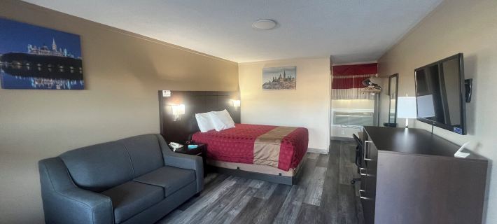 Colonial House Motor Inn Hotéis em Lanark County
