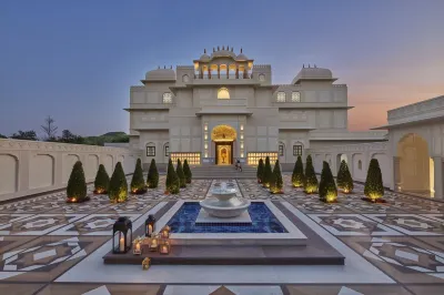 Mementos by ITC Hotels Jaipur Hotel dekat Anokhi Museum of Hand Printing