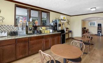 Motel 6 Stafford, TX – SW Houston - Sugarland