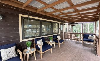 Dunnellon Dreams 3 Bedroom Home by RedAwning