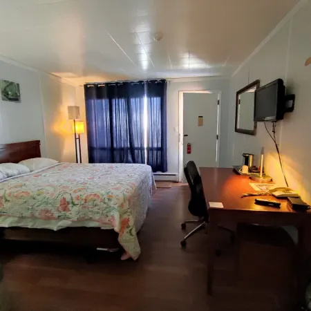 Regal Motel