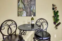 Unit 2 - Bordeaux Gare Saint-jean Hotels in Stonewall