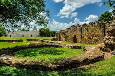 Hilton Palacio del Rio