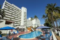 Don Pelayo Pacific Beach - Pools
