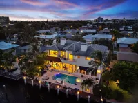 Luxury Home Villa d' Amore Southern Florida Paradise Sleeps 10 5 Bedroom Villa by RedAwning