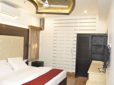 Hotel Grand Parkway