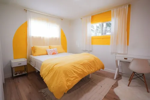 Denver Insta-Perfect Girls Trip! 5BR Colorful Haven 10-min to DT Denver