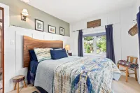 A Perfect Fall Getaway. Cozy, Awesome Views, Close to Fun Hikes & Great Dining.