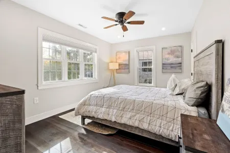 Hampton NH / North Beach / Plaice Cove <br>Luxury whole house and great yard. Отели в г. Хамптон