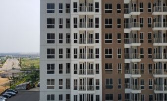 Tranquil and Nice Studio at Tokyo Riverside Pik 2 Apartment