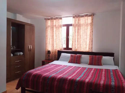 Chakana Family Home Lima Airport - Хоумстей