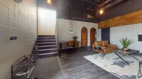 Rndup Hotels in Clairmont