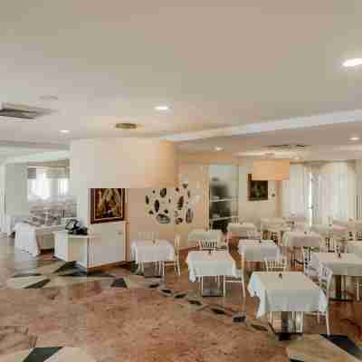 Hotiday Room Collection - Mattinata Faraglioni Dining/Meeting Rooms