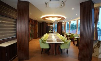 Roop Vihar Resort