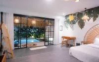 Hola Villa Jogja with Privatepool