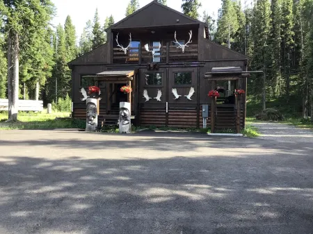 Base Camp to Yellowstone and the Beartooth Pass