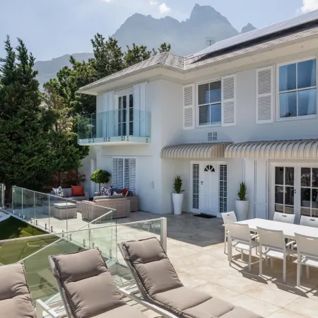 Incredible 6bed w Pool in Camps Bay Villa Galazzio