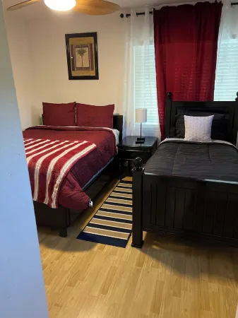 Cozy house in charming Orlando with WiFi, AC