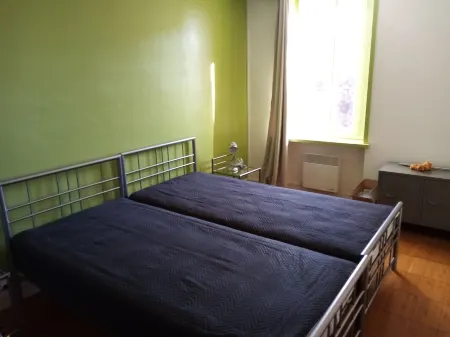 Self-catering cottage with private pool and Nordic bath Отели в г. Сен-Феликс-Лораге