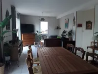 House with garden 5 minutes walk from the beach