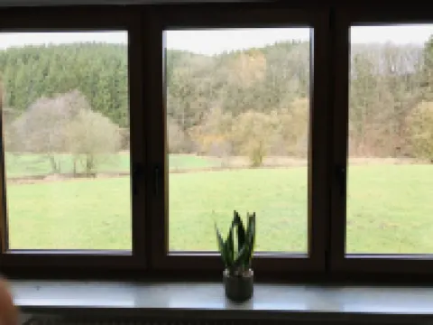 Generations Holiday Green View *King Size Bed*