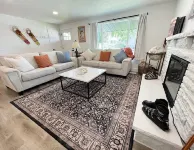 Spacious 5-bedroom house in welcoming Cottonwood Heights with AC, WiFi, Game RM.