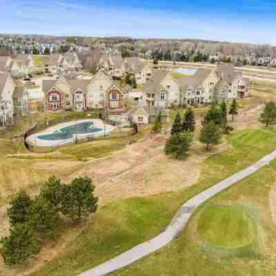 Cozy & Charming Retreat at Blue Mountain Hotel Exterior