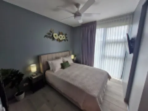 Luxury apartment in San Jose with A/C and Free Parking