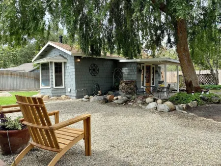 Cozy Sequoia . Close to The  Springville Ranch Venue & Sequoia Nat. Park.