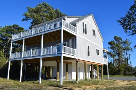 Bay View-WATERFRONT, DOCK, SUNSETS!