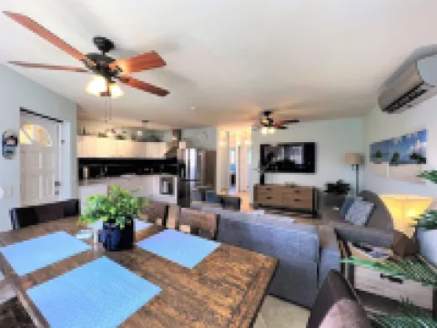 Lovely 2 bedroom 2 bathroom condo in Palm Beach