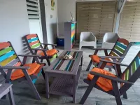 200m from the beach, apartment in a colonial house with swimming pool