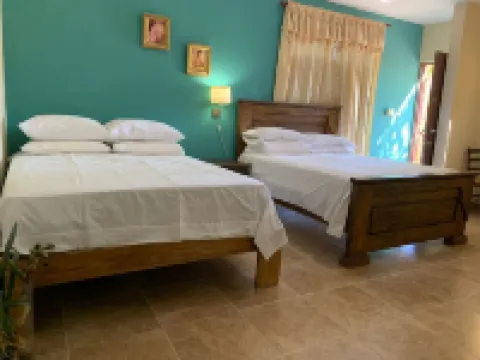 Beautiful villa with private pool and nice mountains view Hoteles en 