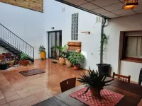 Cal Paó, Casa Rural Para 8 Personas, Ideal Para Familias, Patio con Barbacoa Hotel di Subirats