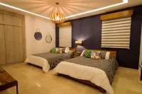 Luxurious Beach House - Private Pool Golf & Marina 住宿飯店