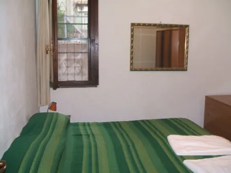 Apartment sun and sea or rather on the sea Отели в г. Пула