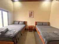 104 - Beachfront Cozy  Room Down Town Puerto Viejo