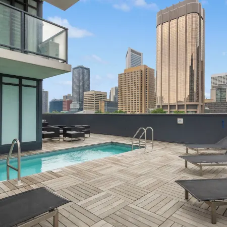 Globalstay. Downtown Calgary Apartments. Free Parking