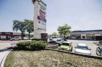 Great suburban location! Perfect for solo or couple travelers