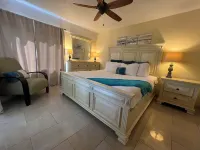 Oceanview Luxury Condo – Beach, Pool, Gym & Yacht Club - gimnasio
