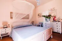 Appartamento Talamone - 100 Metri Dalla Spiaggia - Homestays