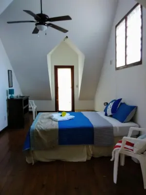Beautiful home close to the beaches with 2 bedrooms , 2 bathrooms and a loft.