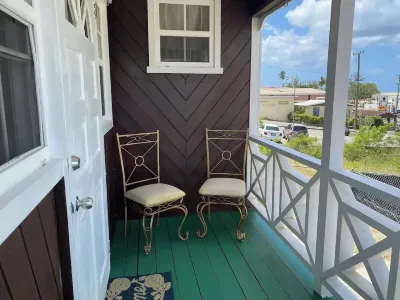 Sheridan's PlaceLess than 1 minute walk to the beach Hotels in 