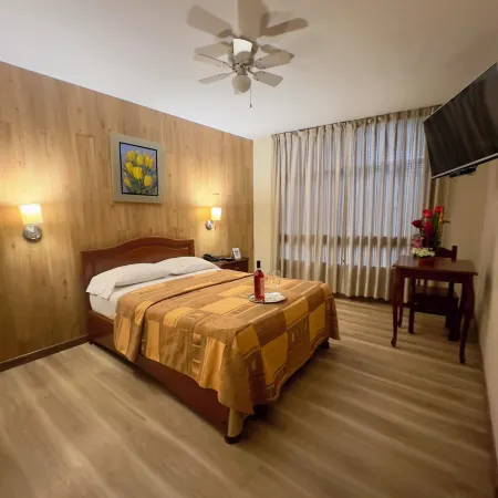 Hotel Asturias Inn