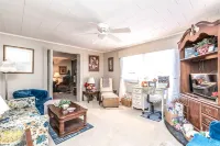 Granny's Place -  Historic Country Cottage- PET FRIENDLY! Hotels in Burke County