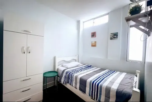 Modern apartment just 25 minutes from the Airport