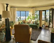 Walk everywhere from Railtown Suite! + spacious, beautiful, & comfortable.