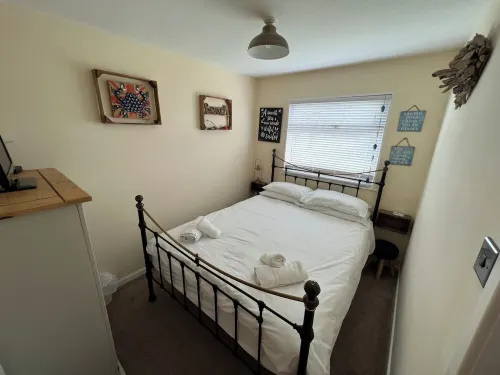 Cosy Self-Catering Chalet in Beautiful South Devon