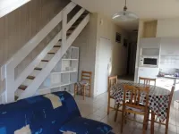 Apartment F 3 sea views and direct beach and ocean access